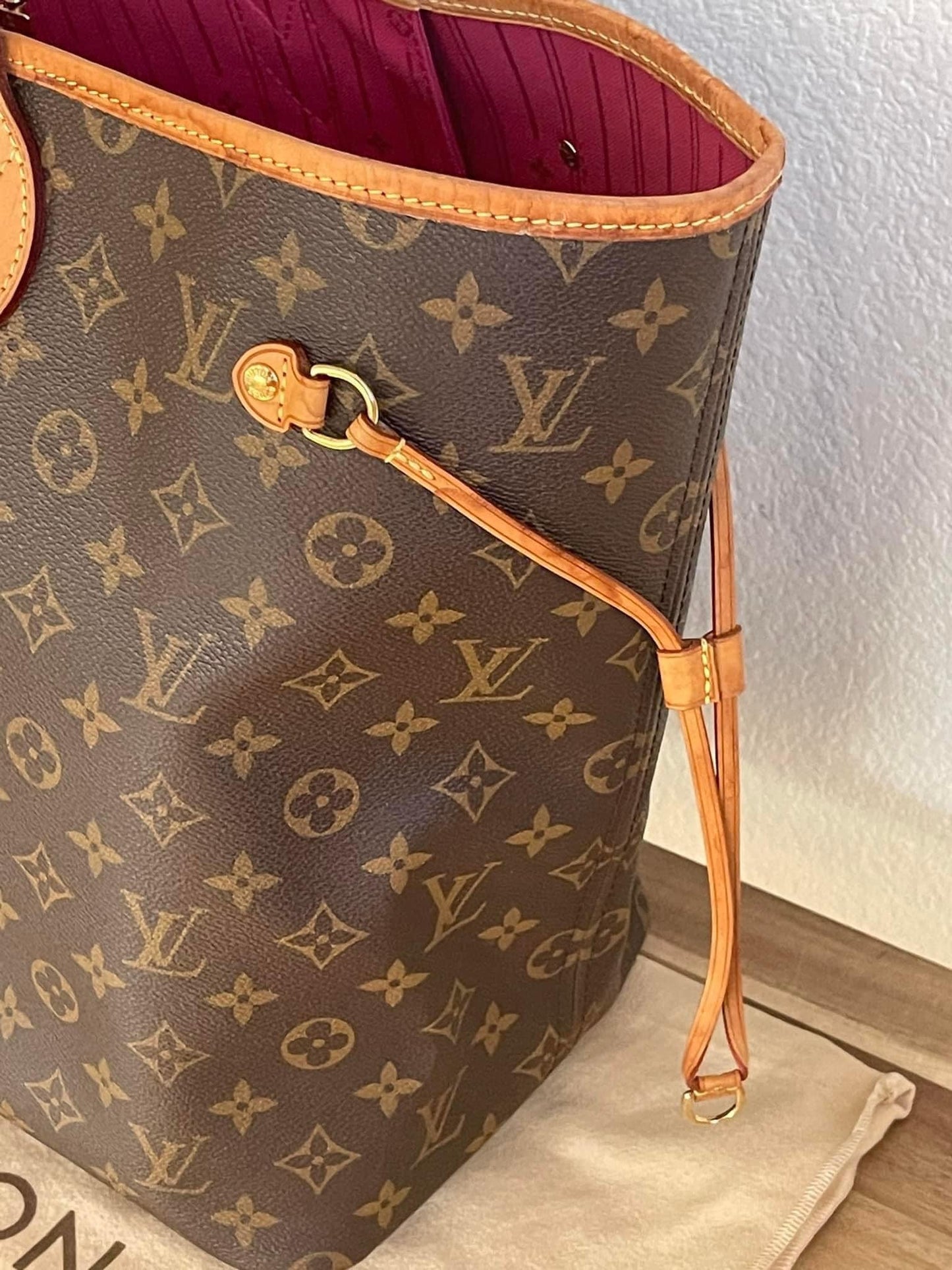 Neverfull GM in Peony with Dustbag - 📅 Year: 2011
