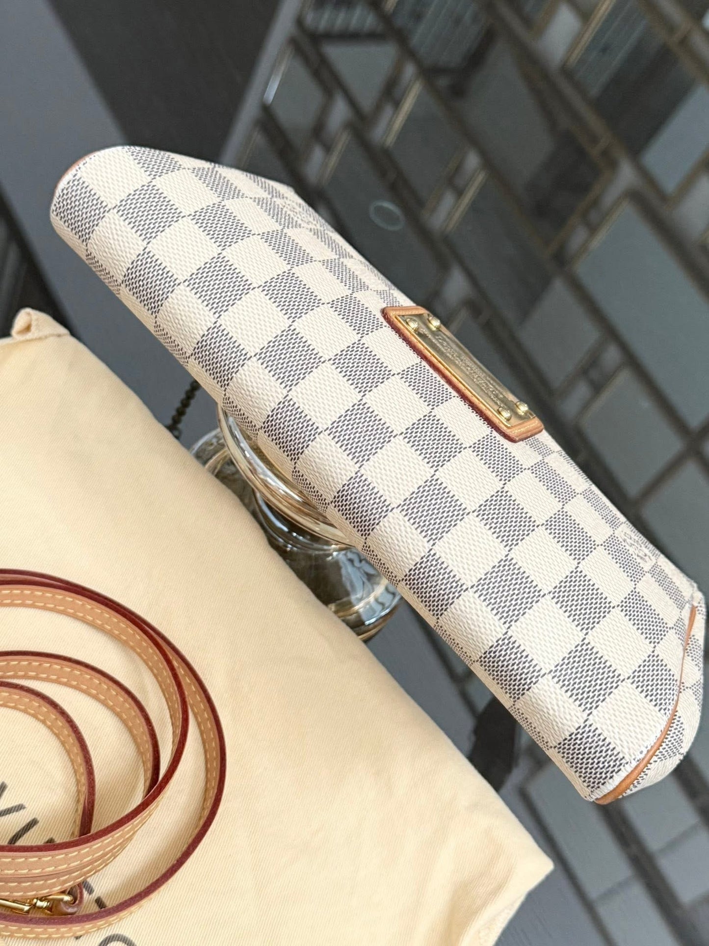 Eva Clutch in Azur with Original Strap, Dustbag , box and Paper bag 🗓️ Year: 2016