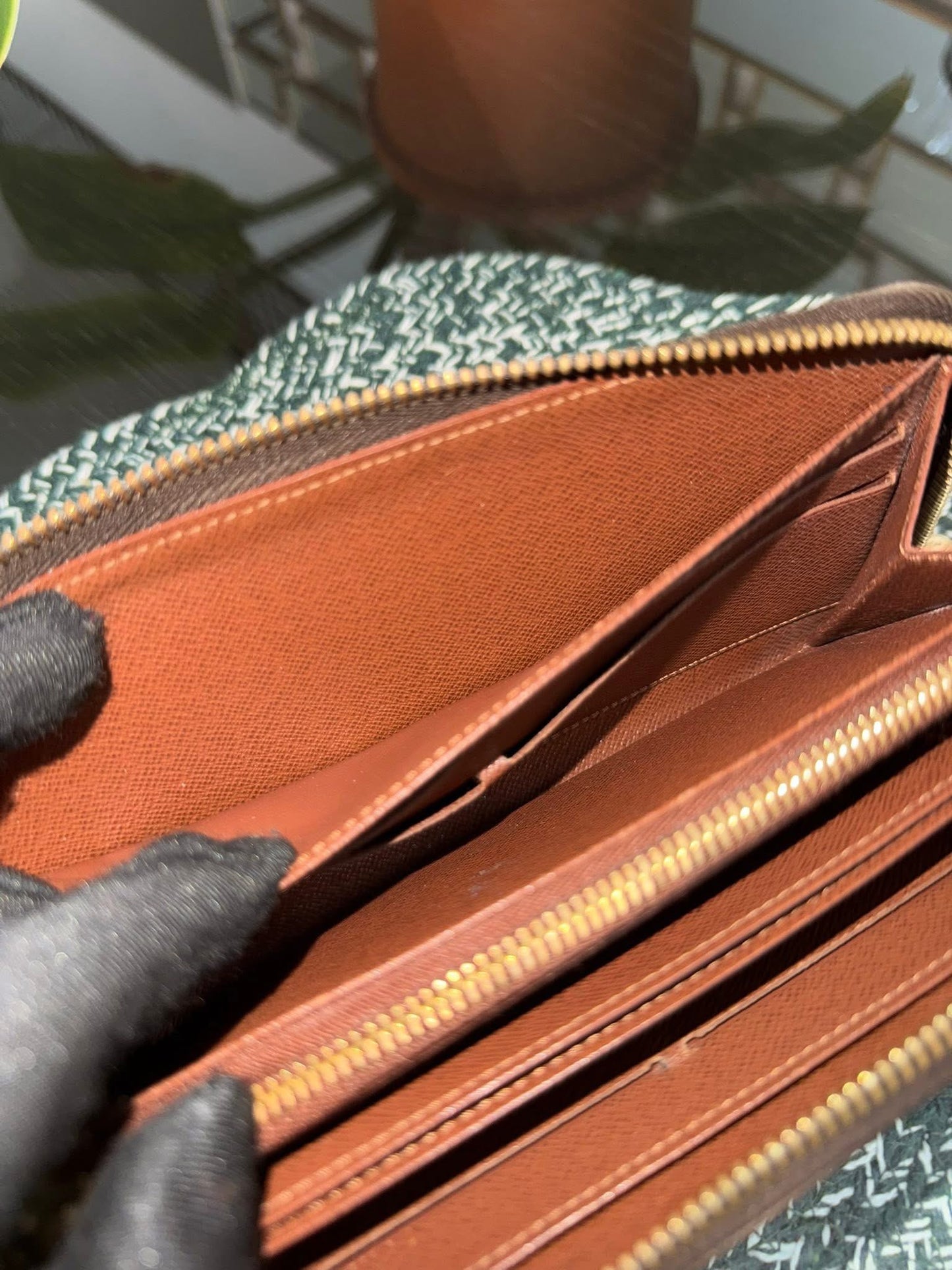 Monogram Zippy Long Wallet with Dustbag 🗓️ Year: 2013
