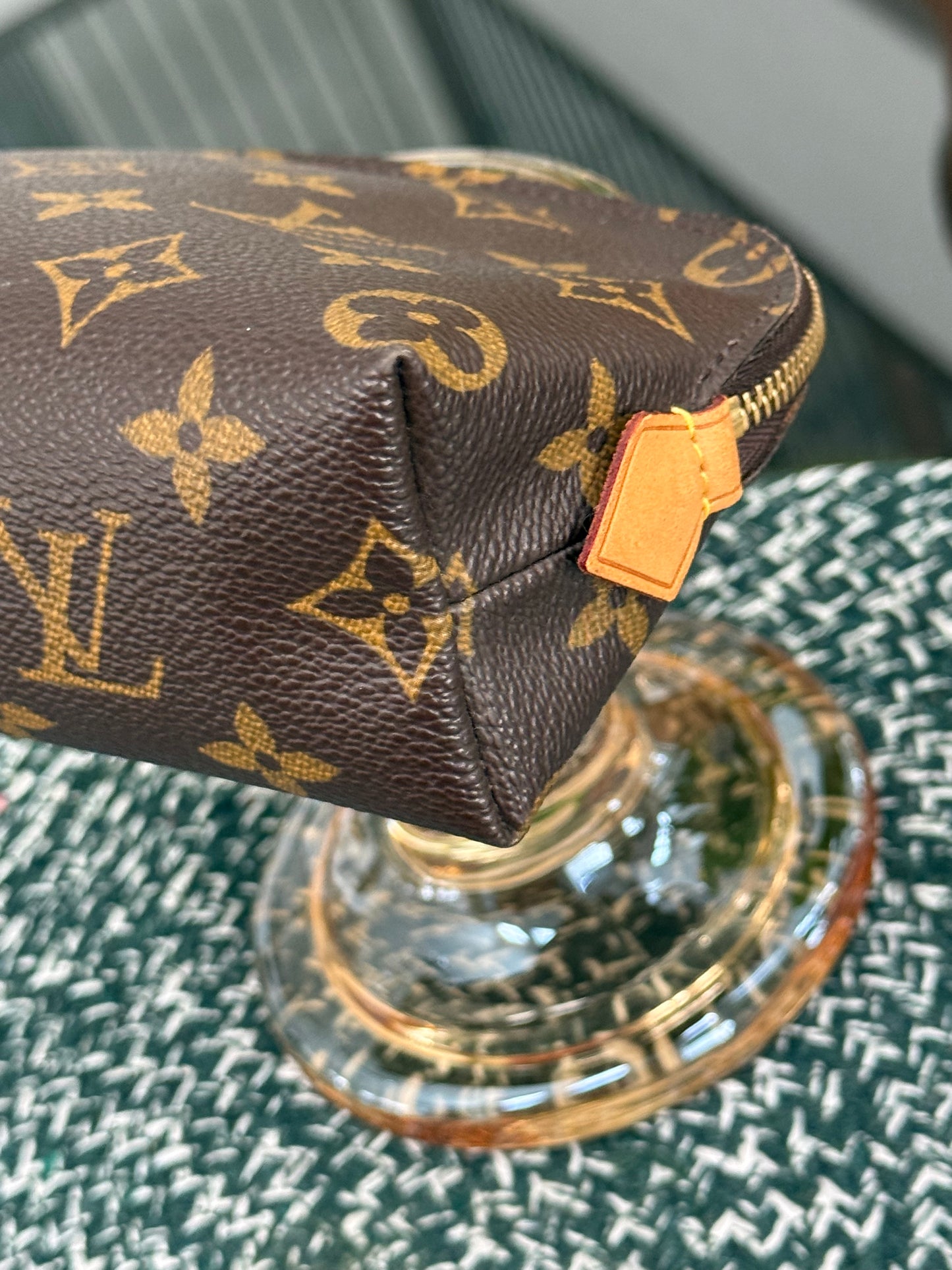 Cosmetic Pouch PM 🗓️ Year: 2003