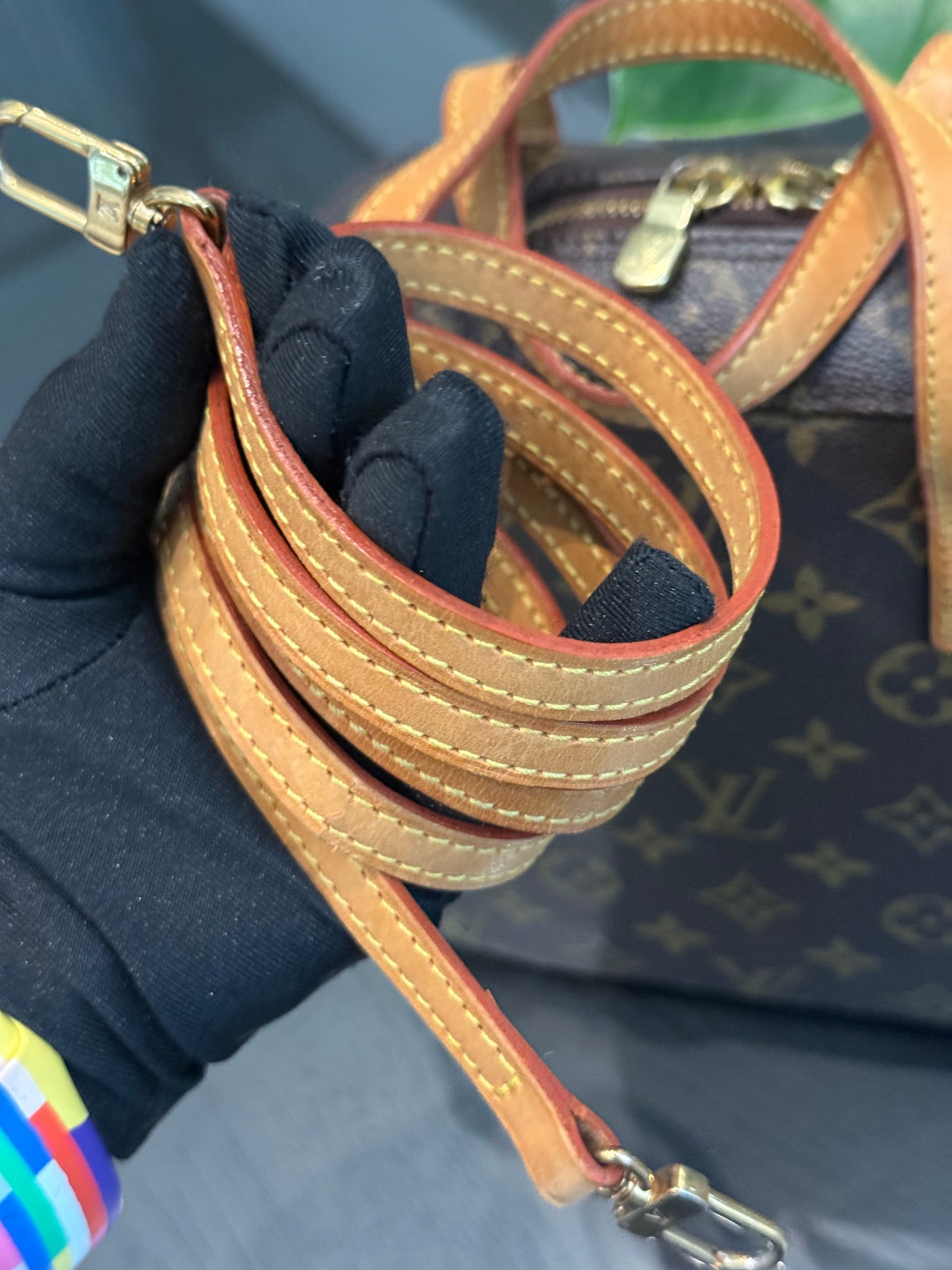 Spontini 2 Way Crossbody Bag 🗓️ Year 2004