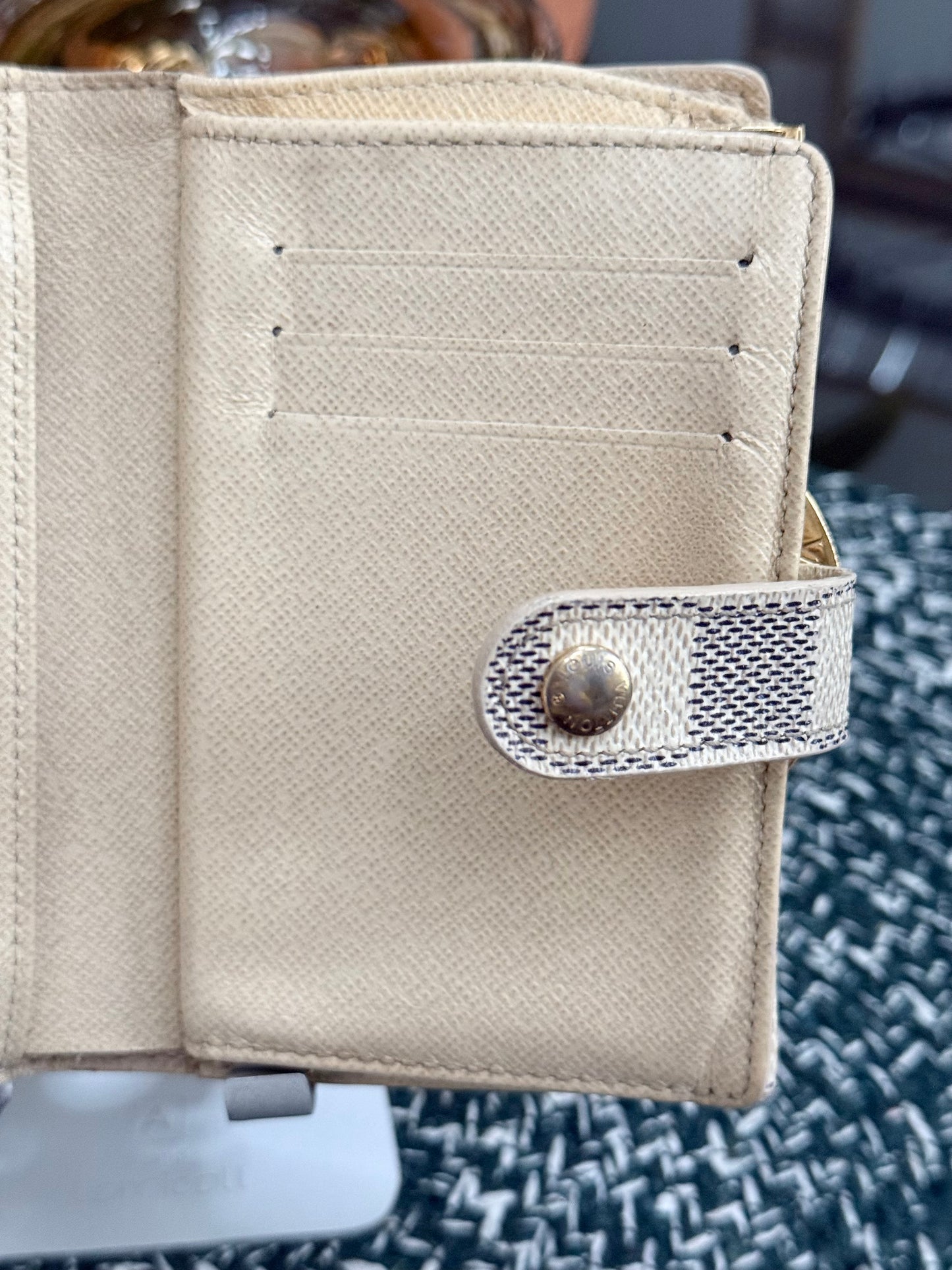 Kisslock Wallet in Azur 🗓️ Year: 2007