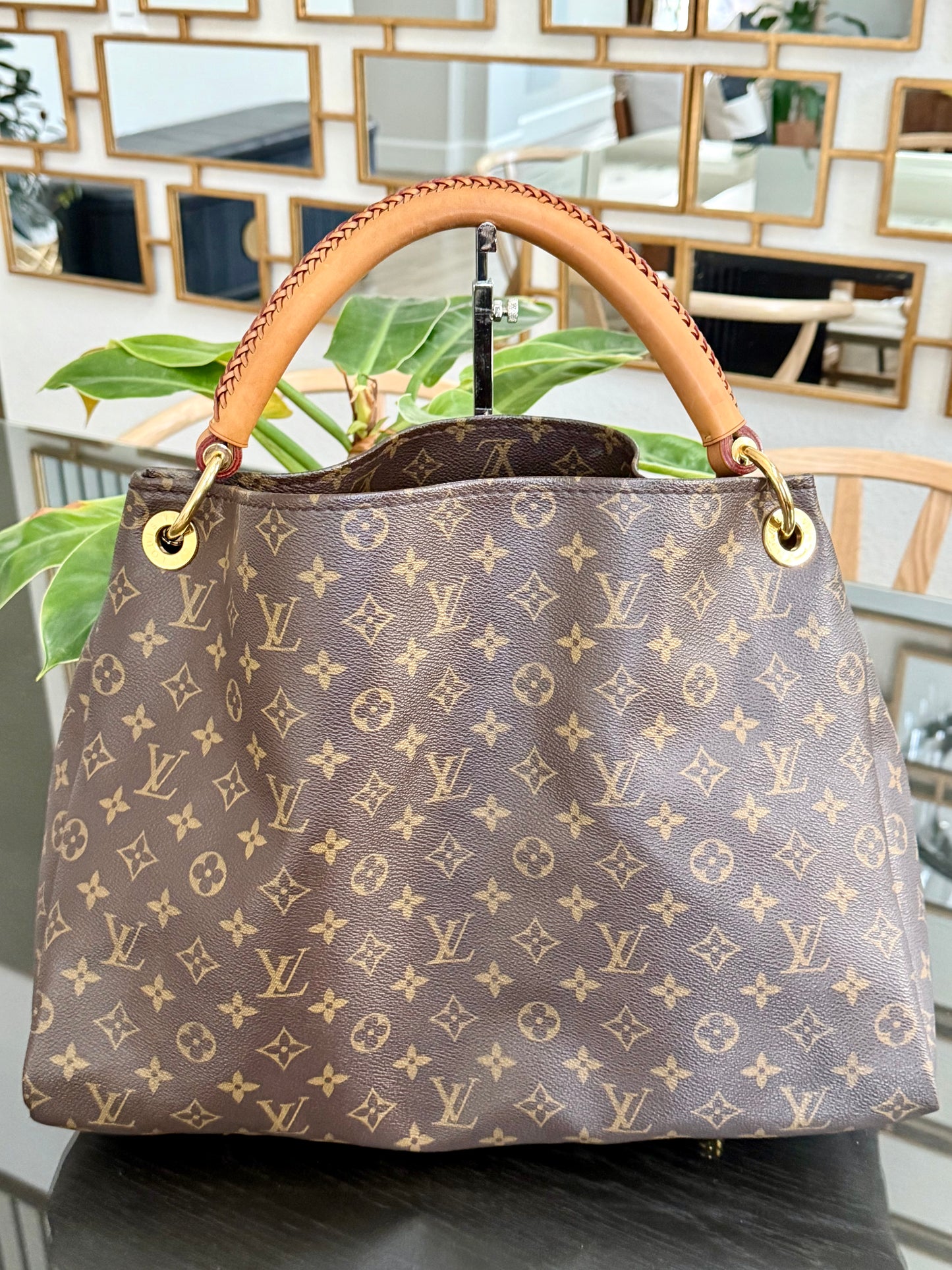 Artsy MM with Dustbag and Insert Organizer - 📅 Year: 2009