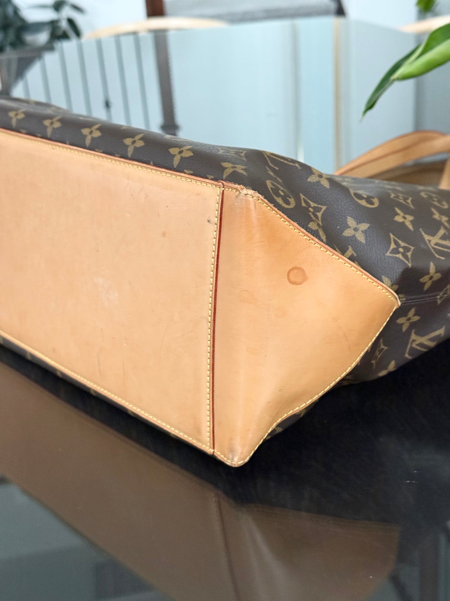 Cabas Alto in Monogram 🗓️ Year: 2002