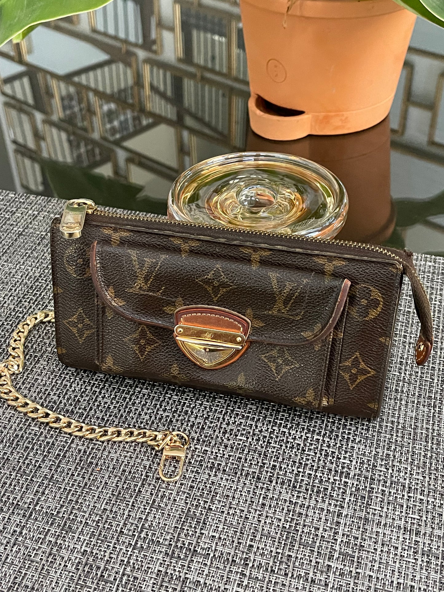 Monogram Astrid Wallet w/ generic wrist strap - 📅 Year: 2008