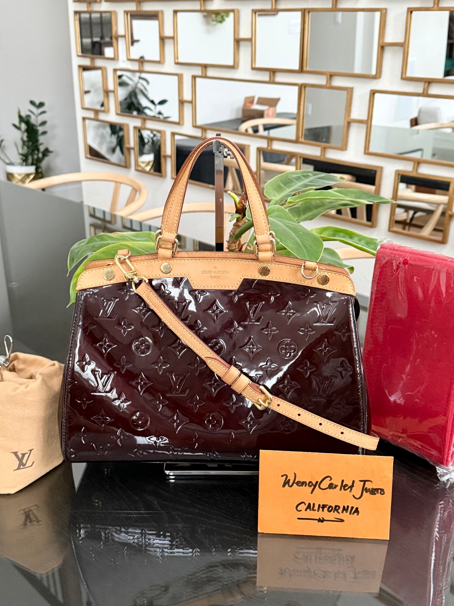 Vernis Brea MM Amarante with Original Strap , Dustbag and Insert Organizer 🗓️ Year: 2013