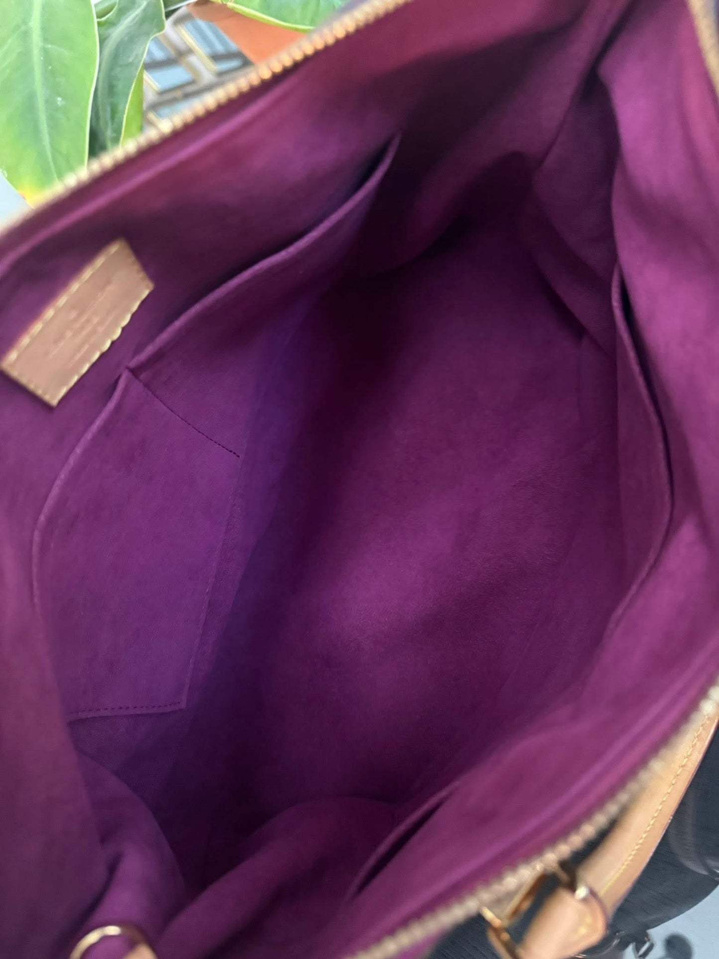 Pallas MM Purple Tote with Original Strap, Dustbag and Insert Organizer 📅 Year 2015