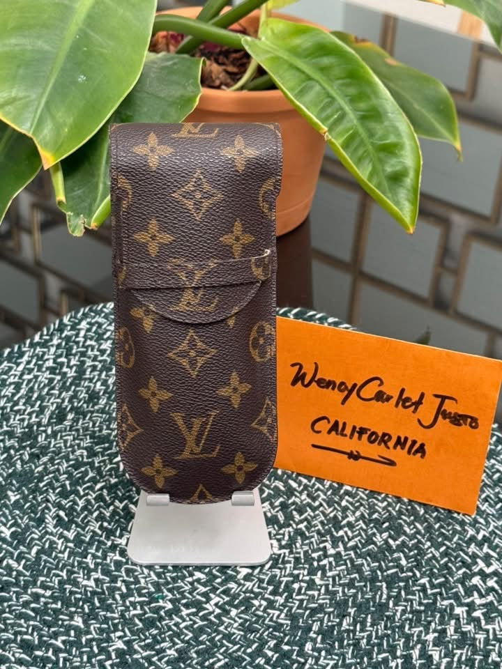 Monogram Sunglasses Holder 📅 Year: 1999