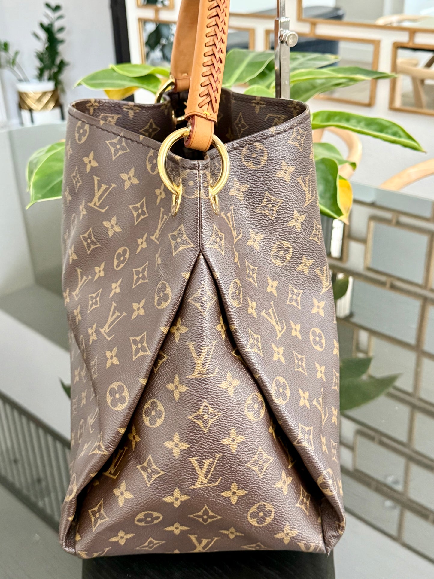 Artsy MM with Dustbag and Insert Organizer - 📅 Year: 2009