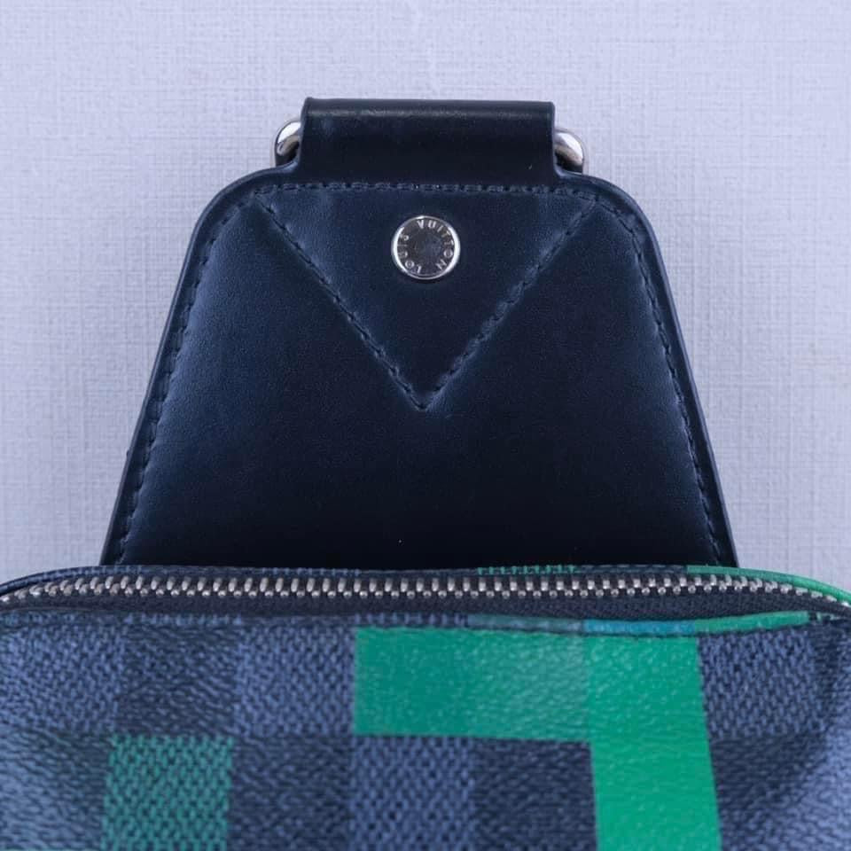 Avenue Sling Damier Graphite Green Pixel -Year 2018