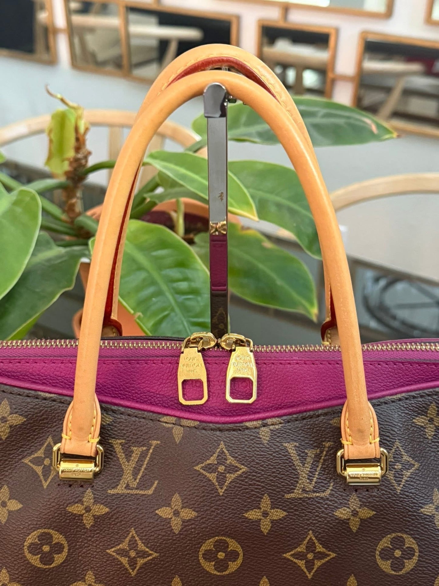 Pallas MM Purple Tote with Original Strap, Dustbag and Insert Organizer 📅 Year 2015