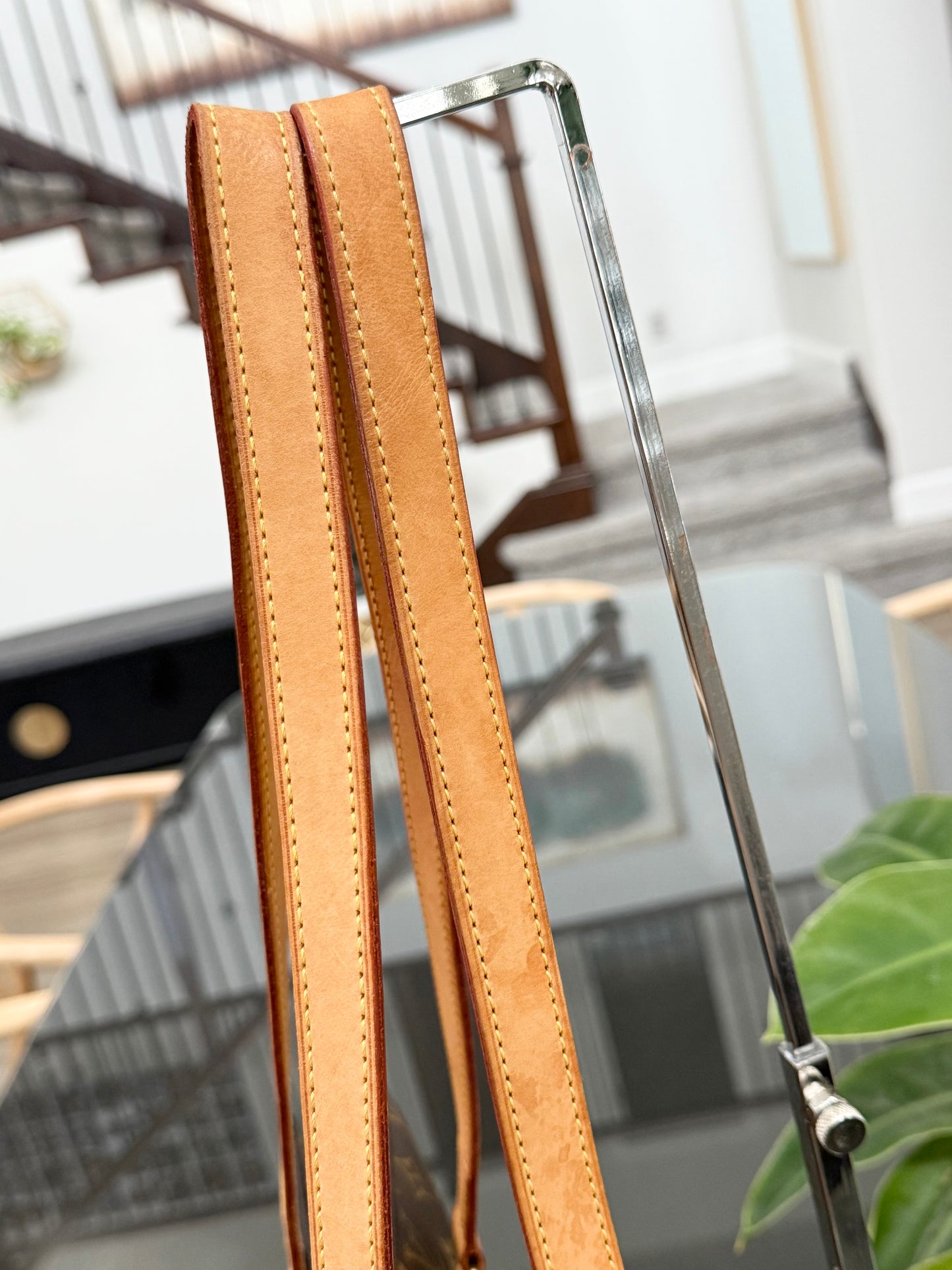 Babylone -🗓️ Year: 2004