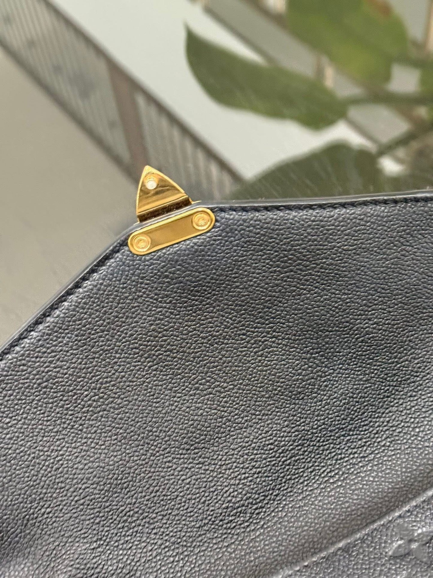 Pochette Metis Emptiente Noir with Box, Dustbag, Insert Organizer, Box and Paper bag -Microchip & Authenticed