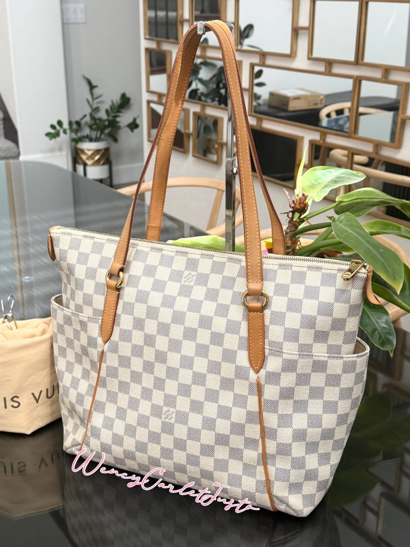 Totally MM in Azur with Dustbag and Insert Organizer 📅 Year: 2009