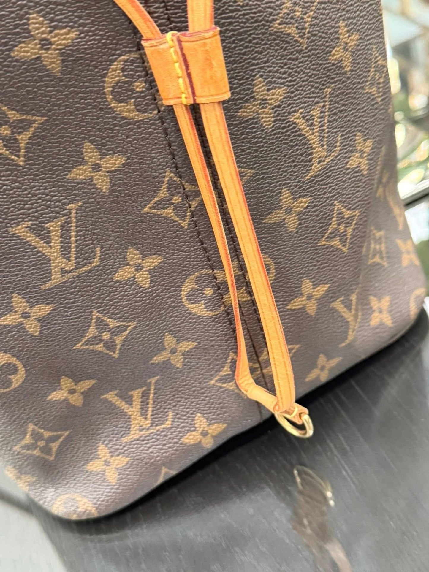 Neverfull GM in Monogram with Insert Organizer 📅 Year: 2011