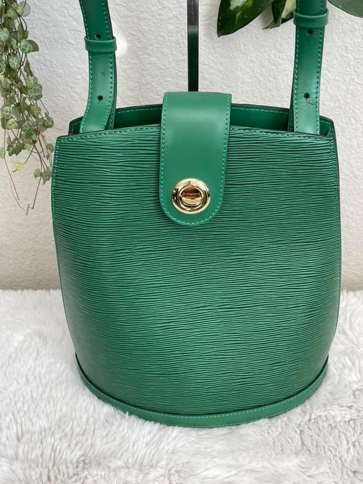 Epi Cluny in Green -Year: 1993