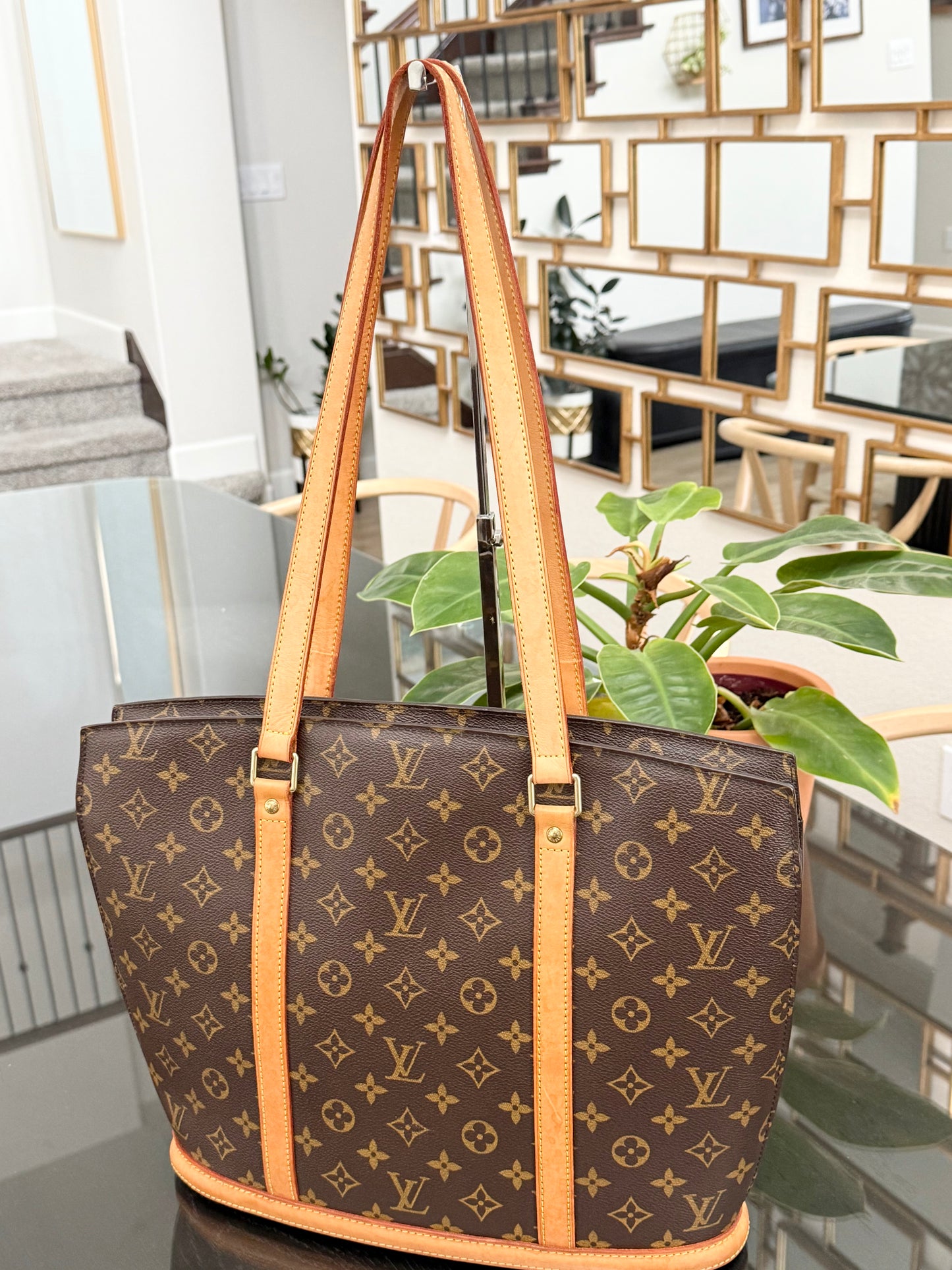 Babylone -🗓️ Year: 2004