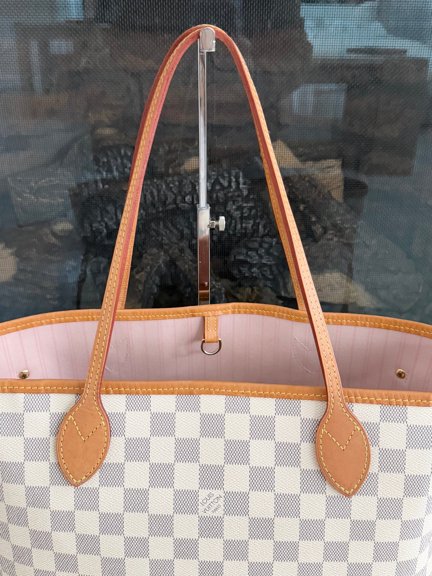 Neverfull MM Azur in Rose Ballerine with Dustbag -Year: 2018