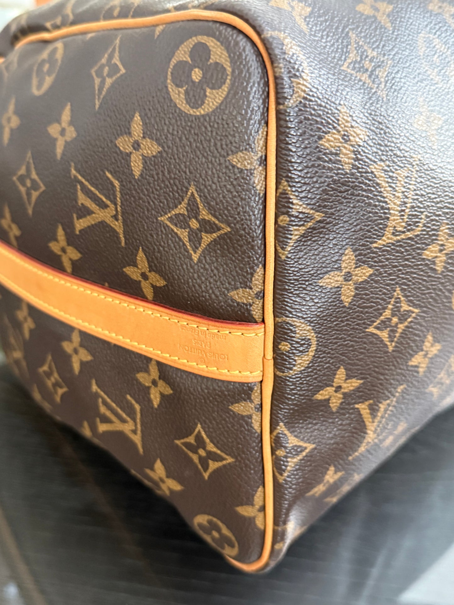 Speedy 40 Bandoulier in Monogram with Lock 🔐, Key and Dustbag 🗓️ Year: 2012