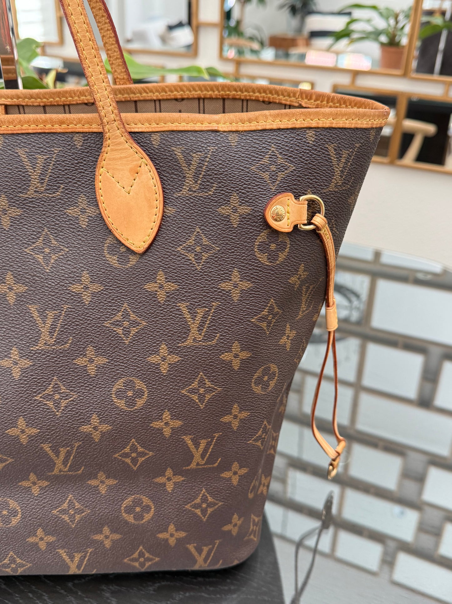 Neverfull MM 📅 Year: 2008