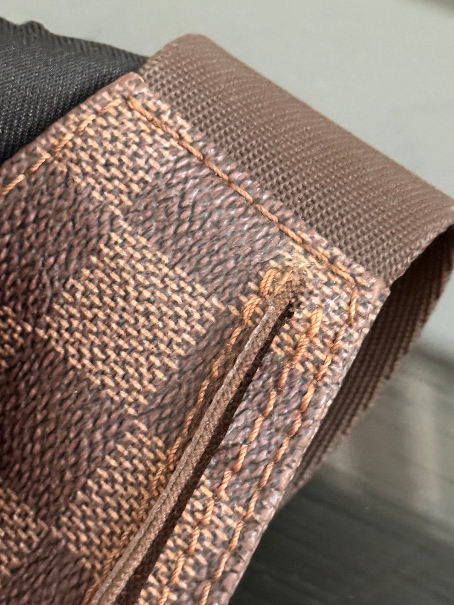 Geronimos in Damier Ebene