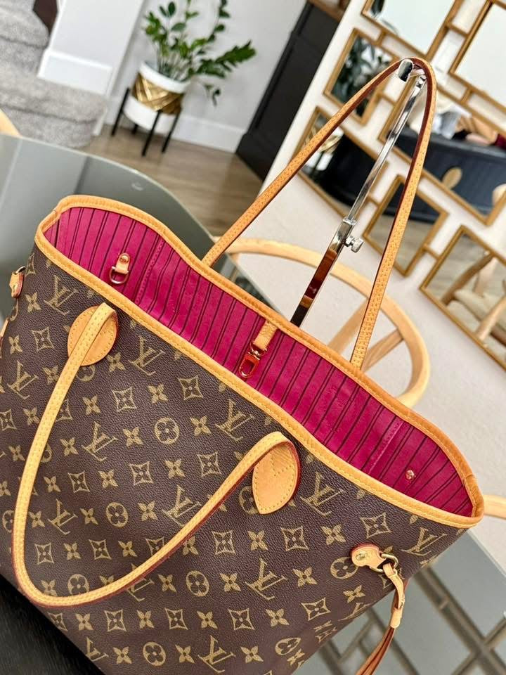 🌺Neverfull MM Monogram in Peony with Dustbag -🗓️ Year: 2016