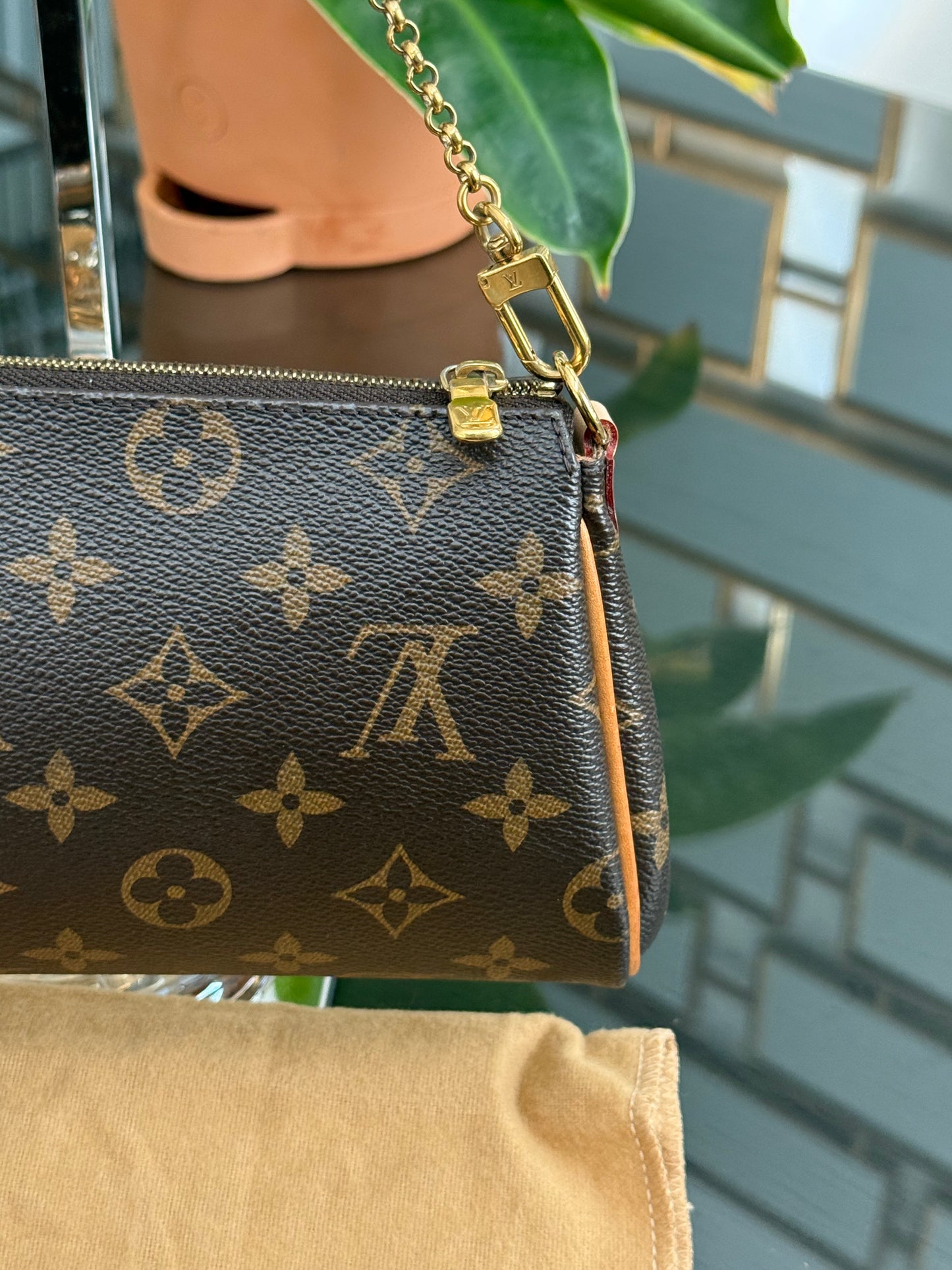 Eva Clutch in Monopoly with Dustbag, Insert Organizer, Box and Paper bag 🗓️ Year: 2012