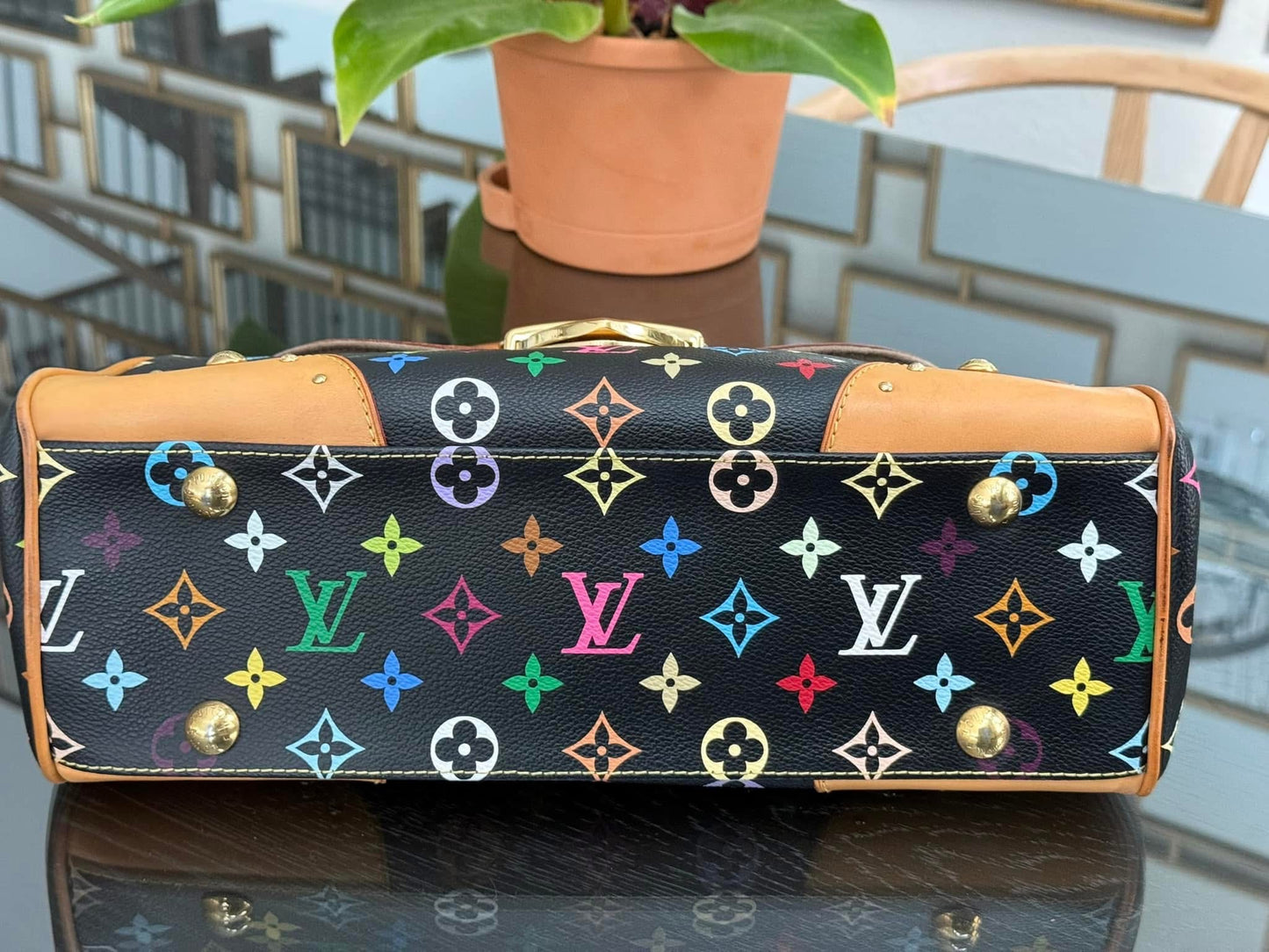 Multicolor Beverly MM with Dustbag 📅 Year: 2008