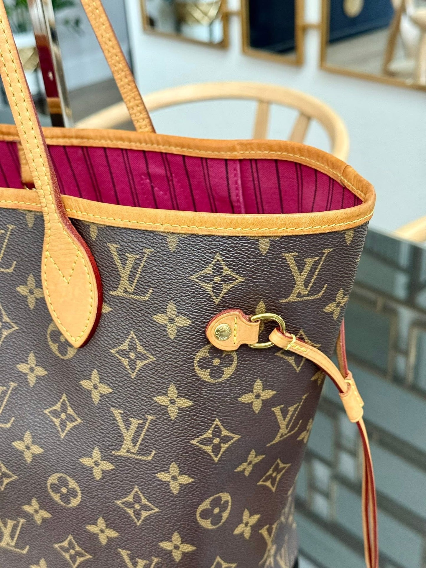 🌺Neverfull MM Monogram in Peony with Dustbag -🗓️ Year: 2016