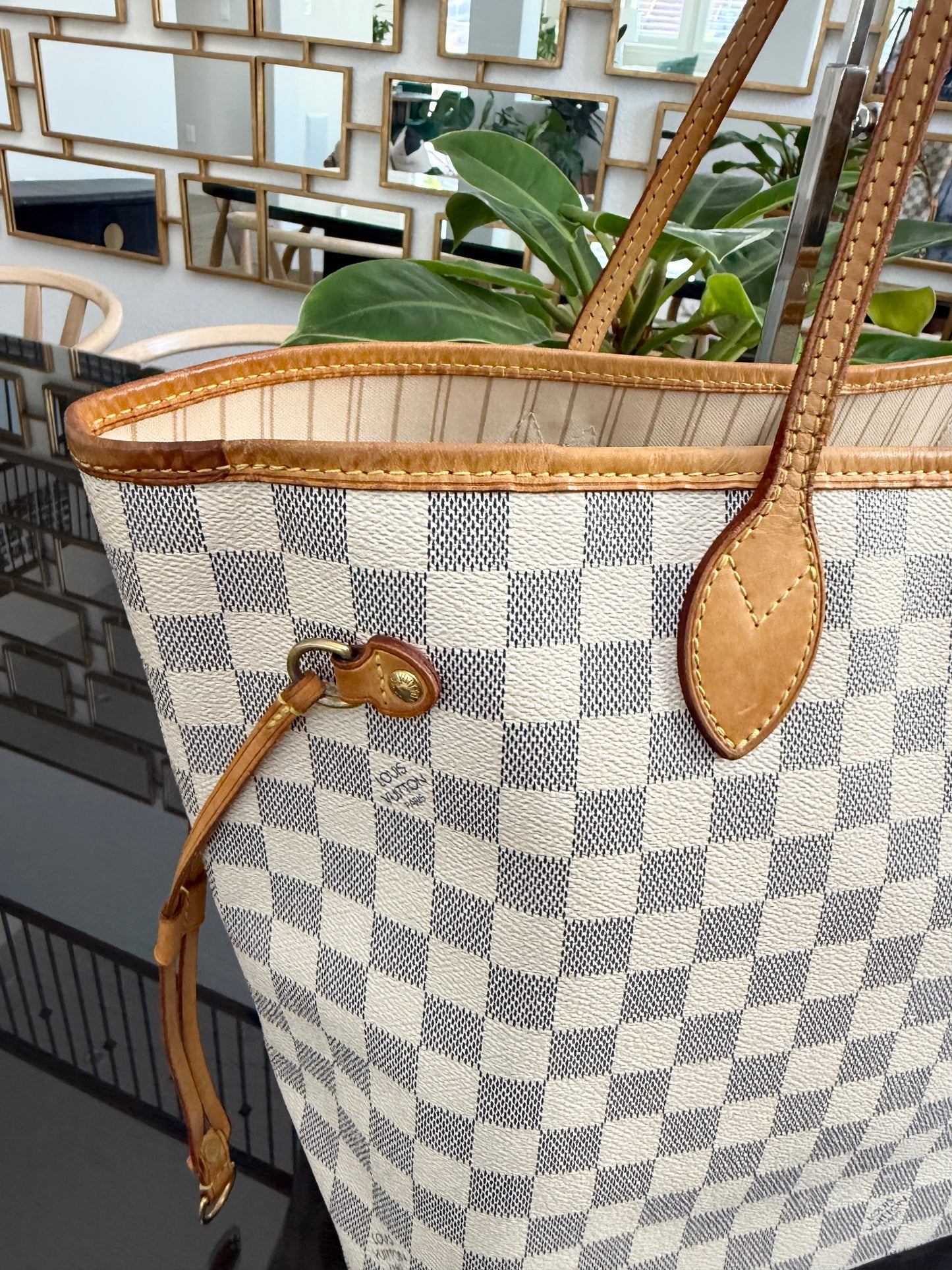 Neverfull MM in Azur with Insert Organizer 🗓️ Year: 2009
