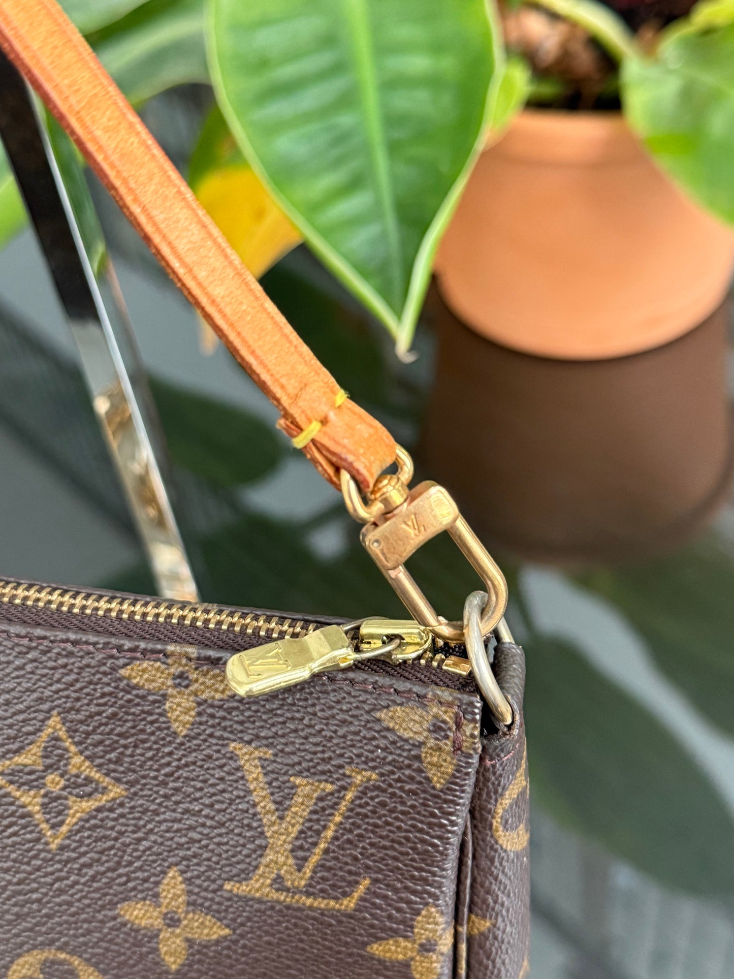 Monogram Pochette Accessories with Dustbag 📅 Year: 2000