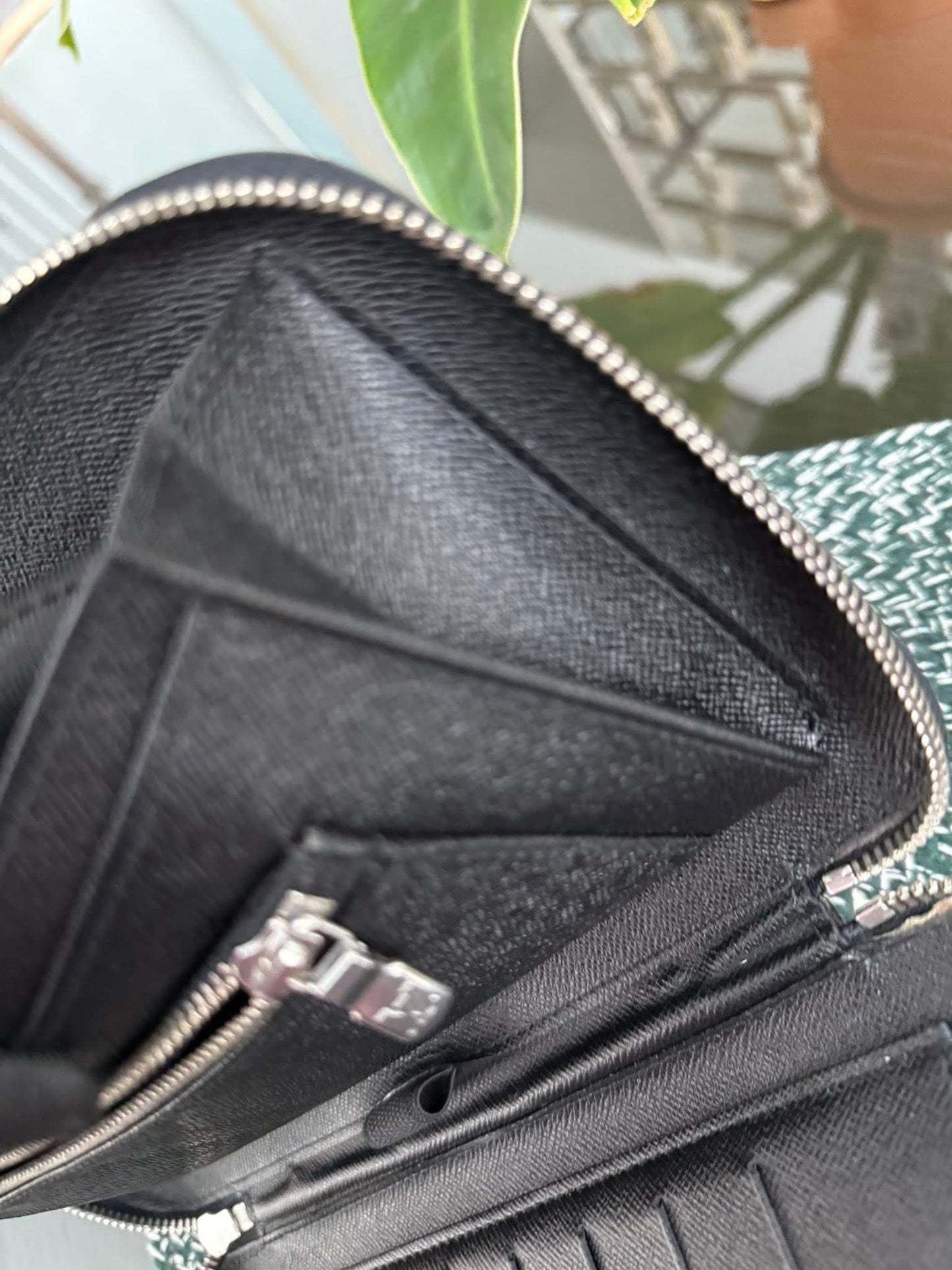 Taiga Leather Atoll Travel Organizer Wallet 📅 Year: 2004