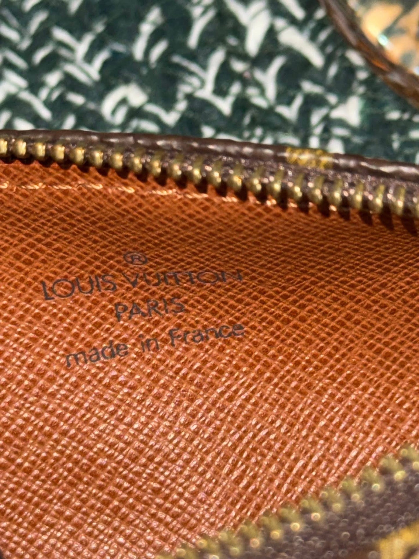 Monogram Mini Papillon 🗓️ Year: Pre Date Code