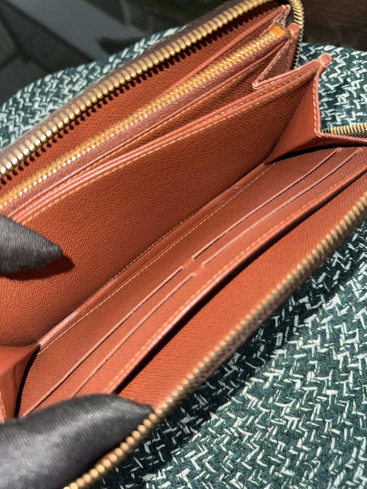 Monogram Zippy Long Wallet with Box 🗓️ Year: 2015