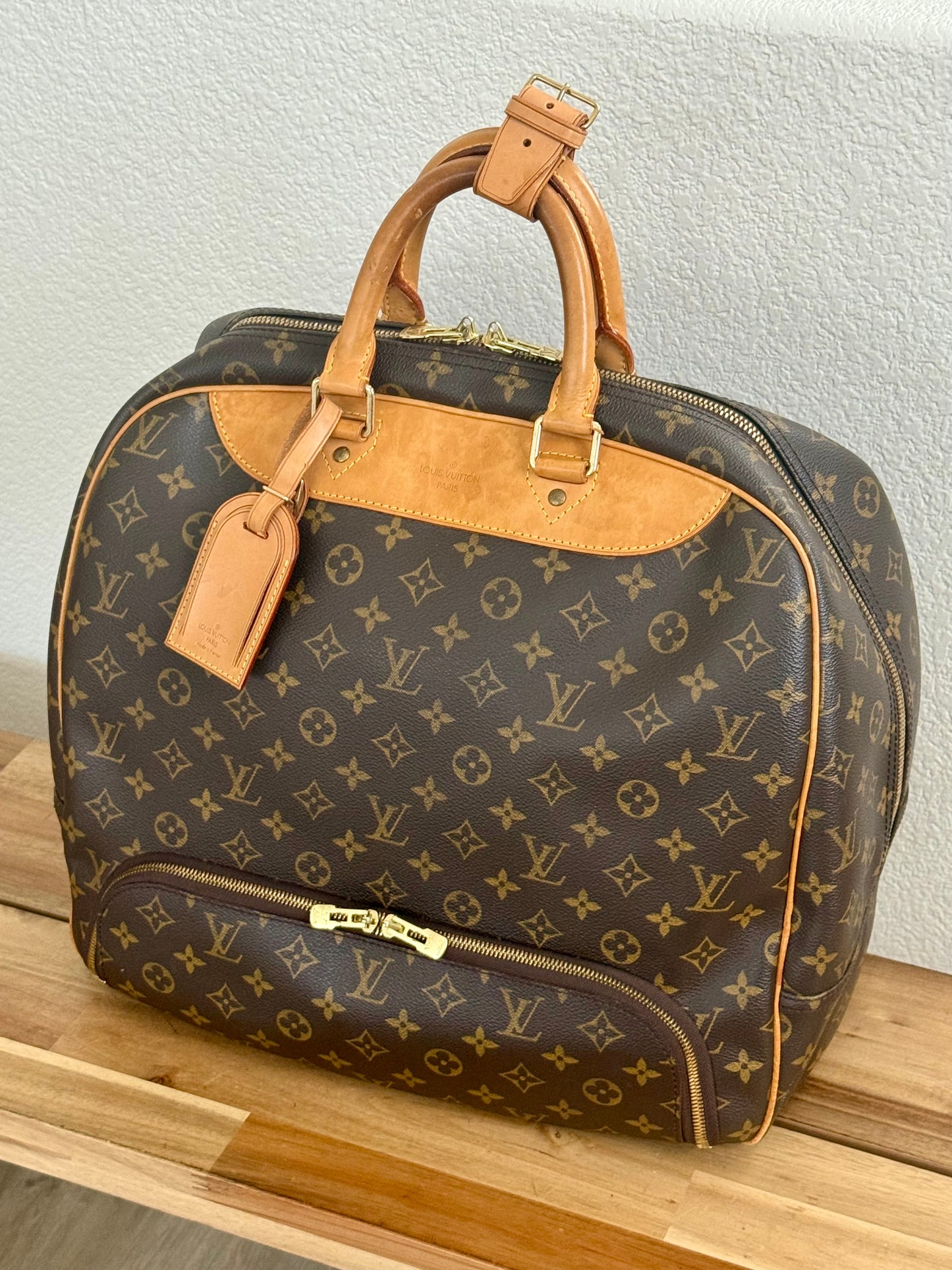 Evasion MM with Luggage tag and Poignet - 🗓️ Year: 1997