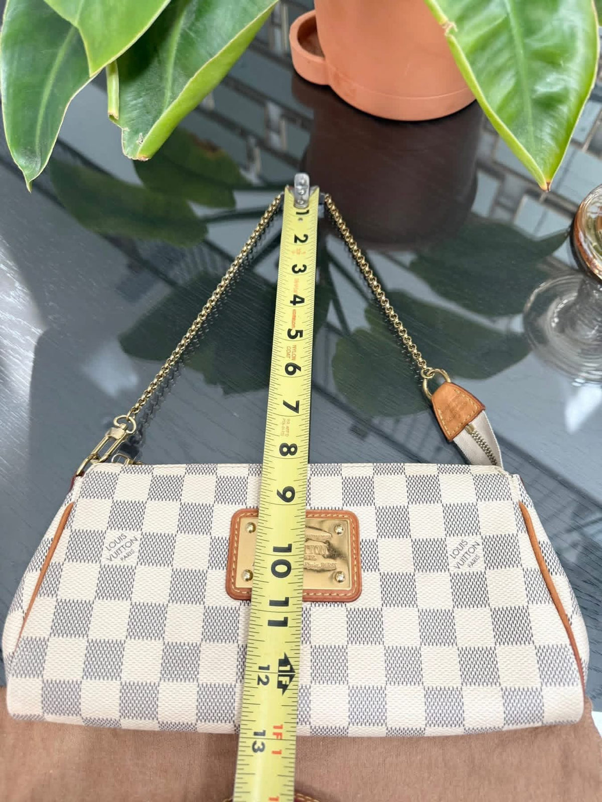 Eva Clutch in Azur with Original Strap, Dustbag, Box and Paper bag 🗓️ Year: 2015