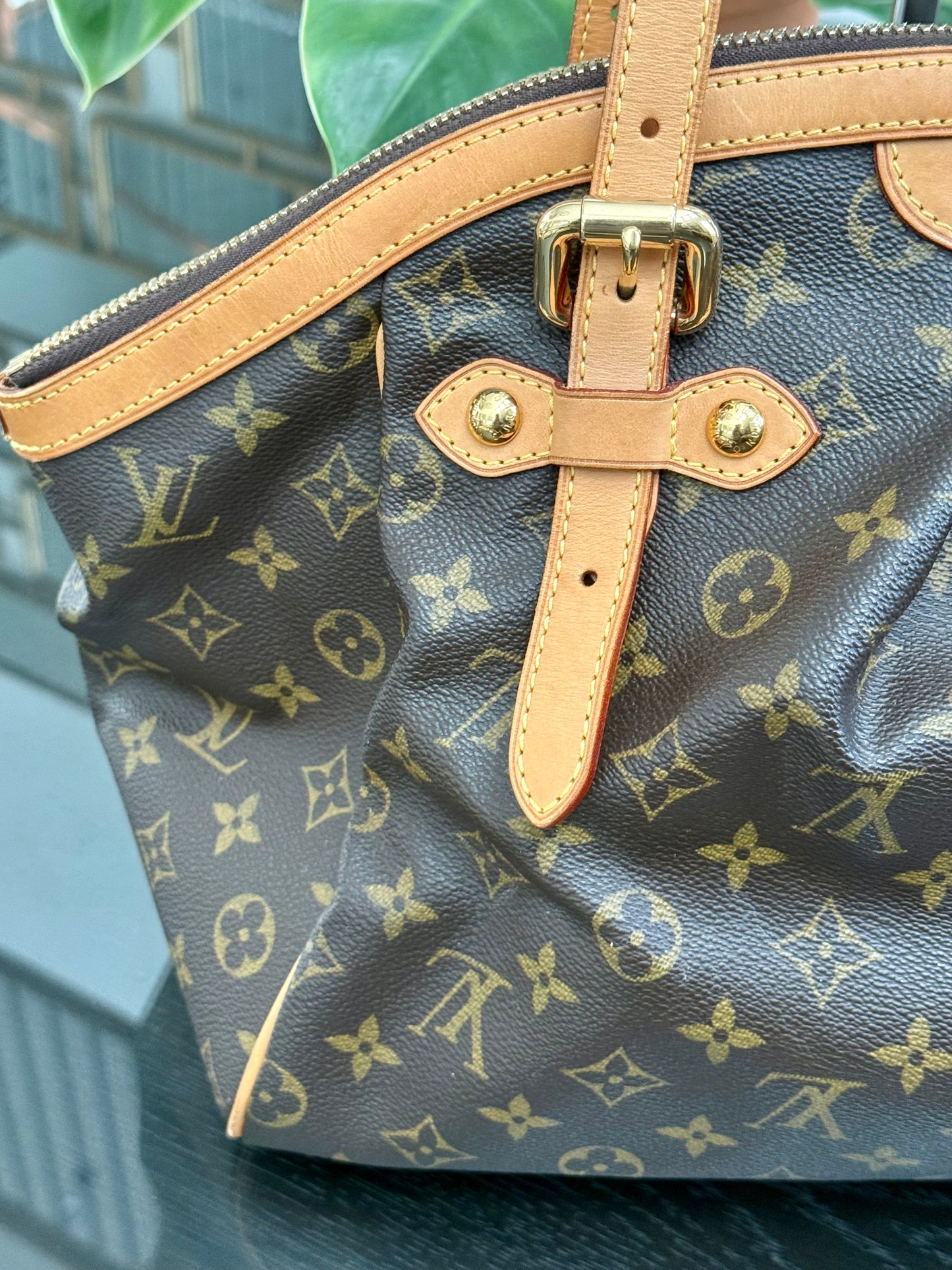 🌺 Tivoli GM in Monogram - 🗓️ Year: 2008