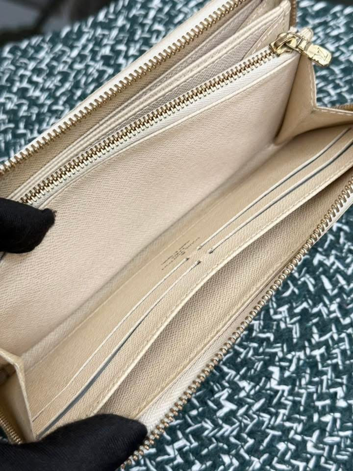 Zippy Long Wallet Azur 🗓️ Year: 2009