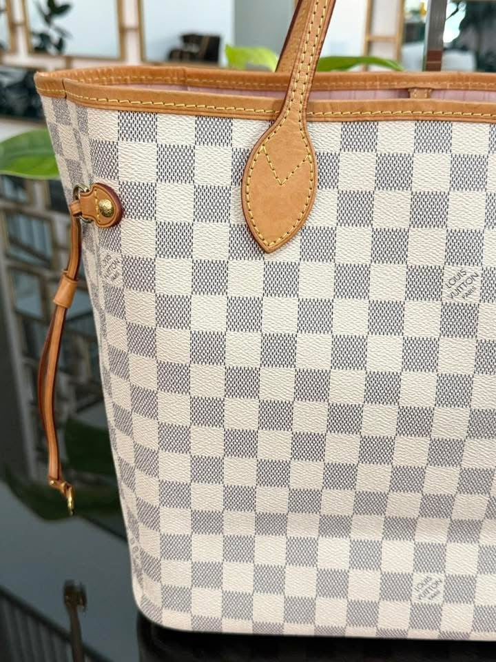 Neverfull MM Azur in Rose Ballerine with Dustbag and Insert Organizer 📅 Year: 2017