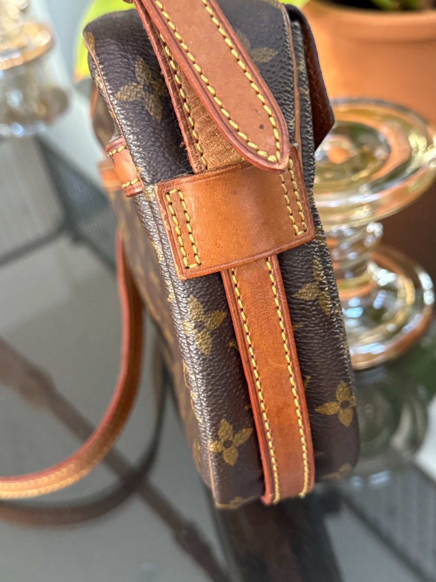 Jeaunefille MM Crossbody -Year: 1990