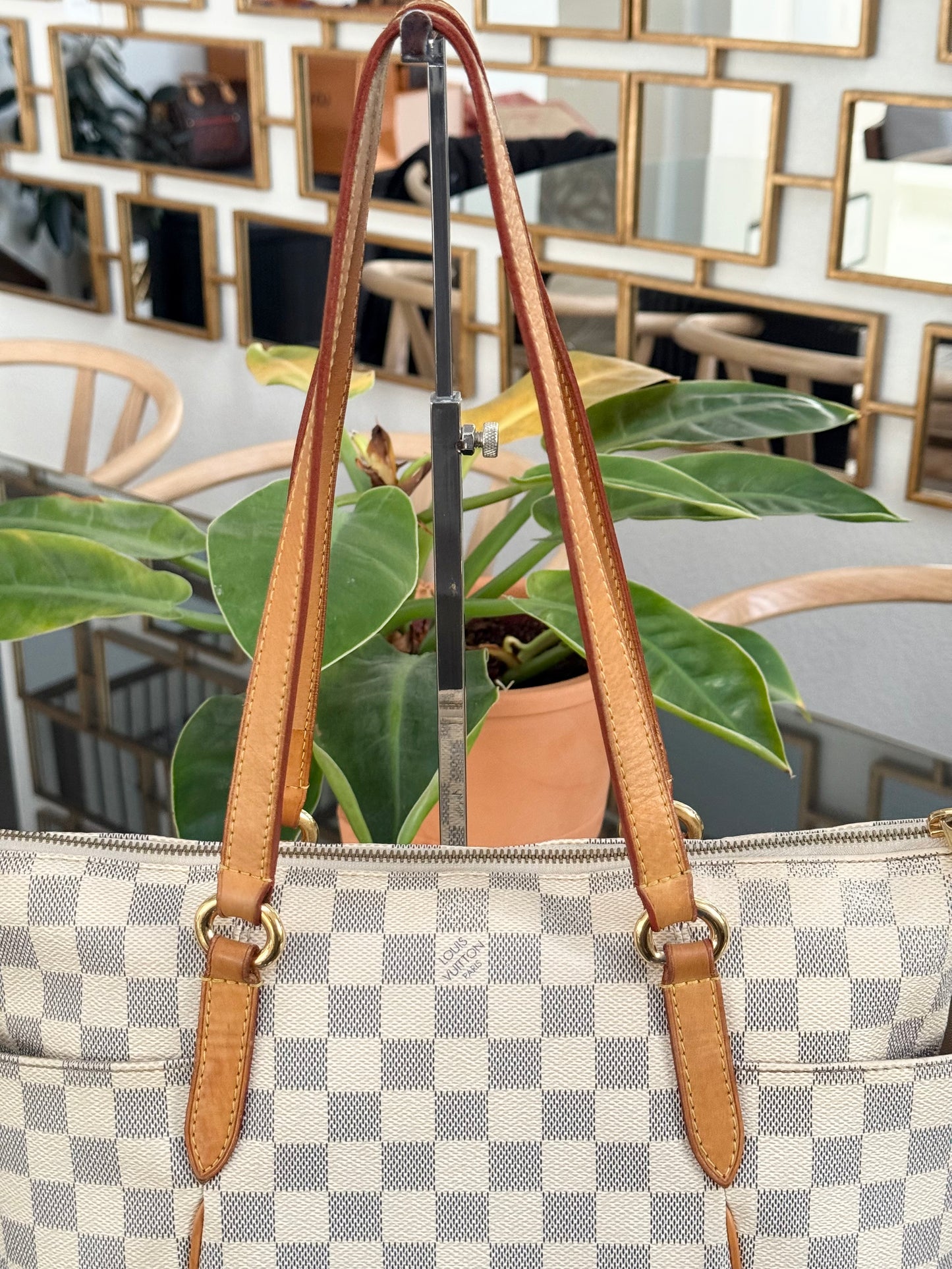 Totally PM Azur with Dustbag 📅 Year: 2011