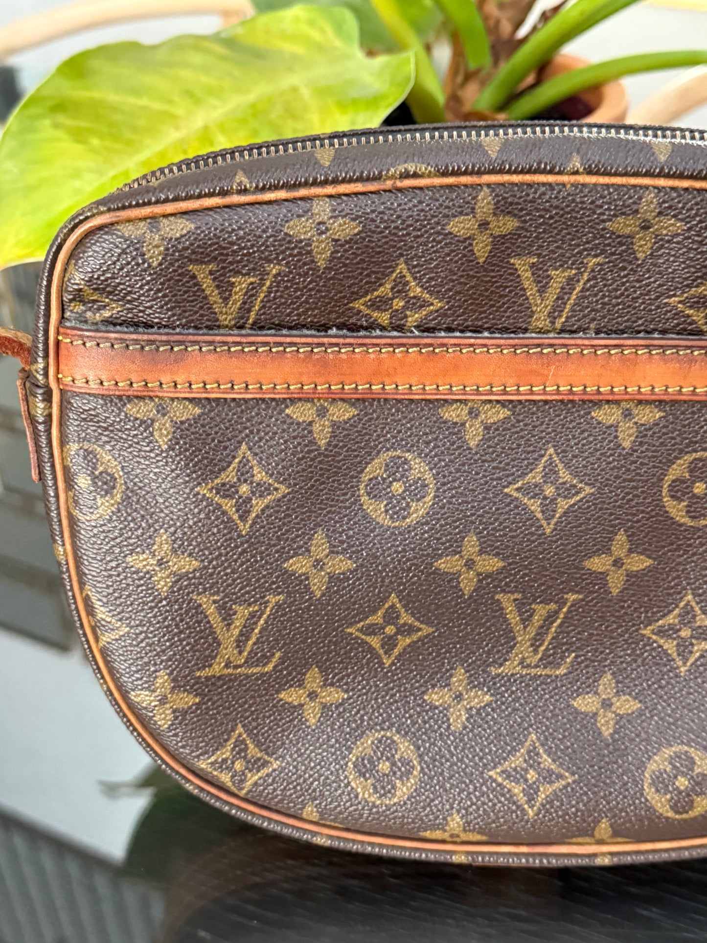 Jeaunefille MM Crossbody -Year: 1990