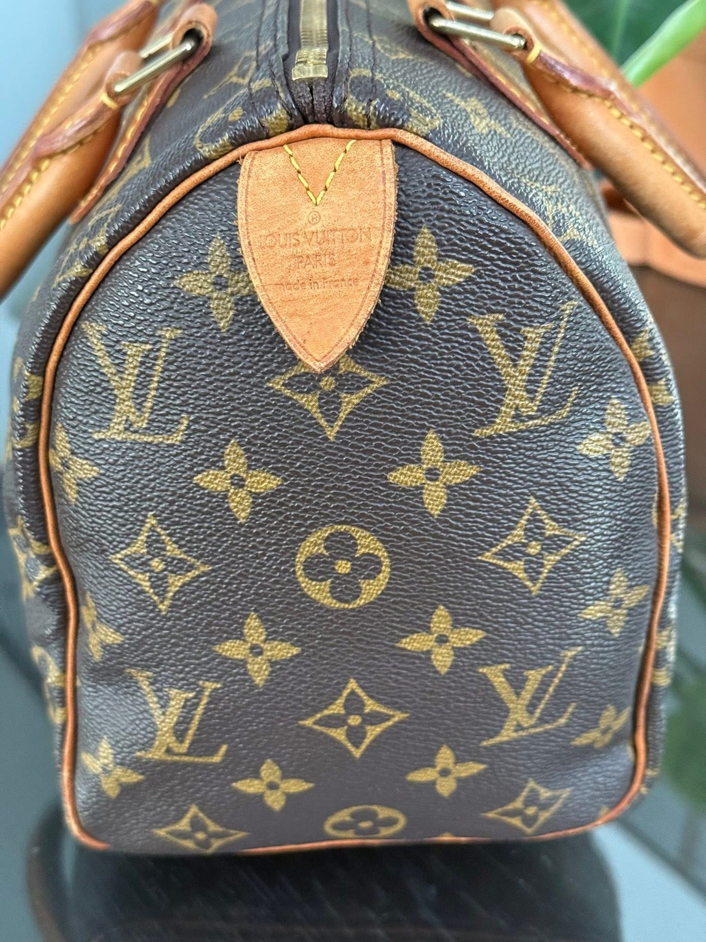 Speedy 25 in Monogram with Lock 🔐 and Key -🗓️ Year: 1994