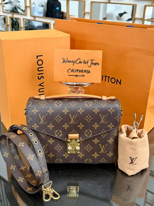 Pochette Metis in Monogram with Box, Dustbag, Insert organizer and Paper bag 🗓️ Year 2014