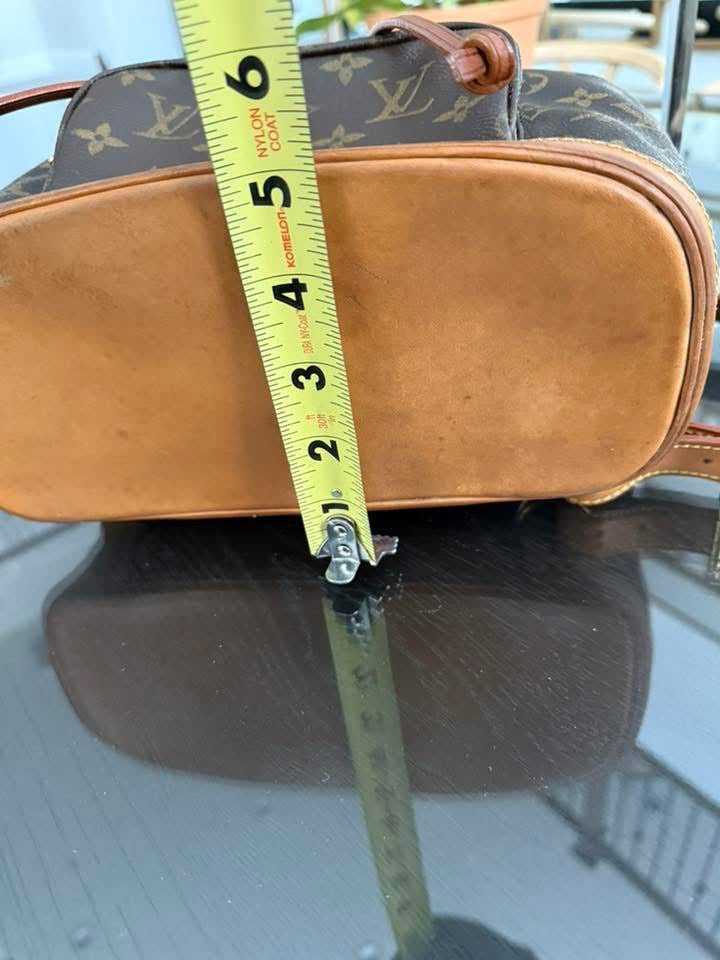 Montsouris MM - 🗓️ Year: 1999