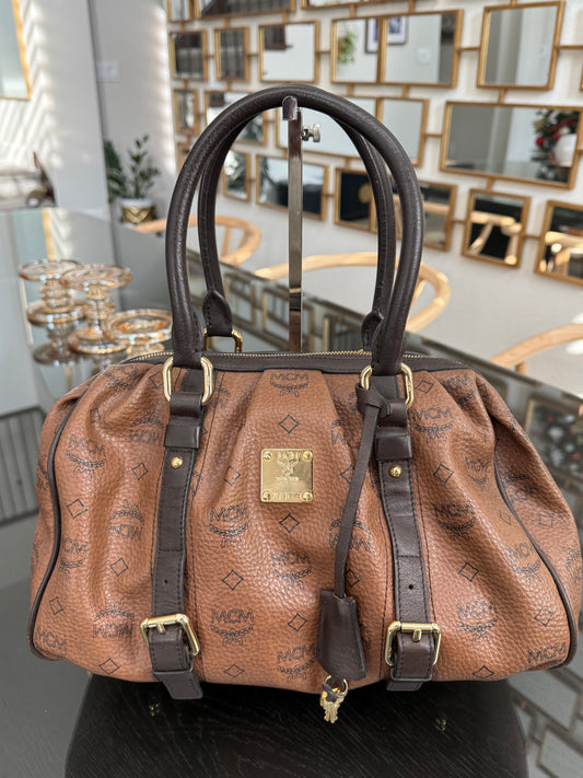 MCM Boston Bag with 🔐 Lock & Keys