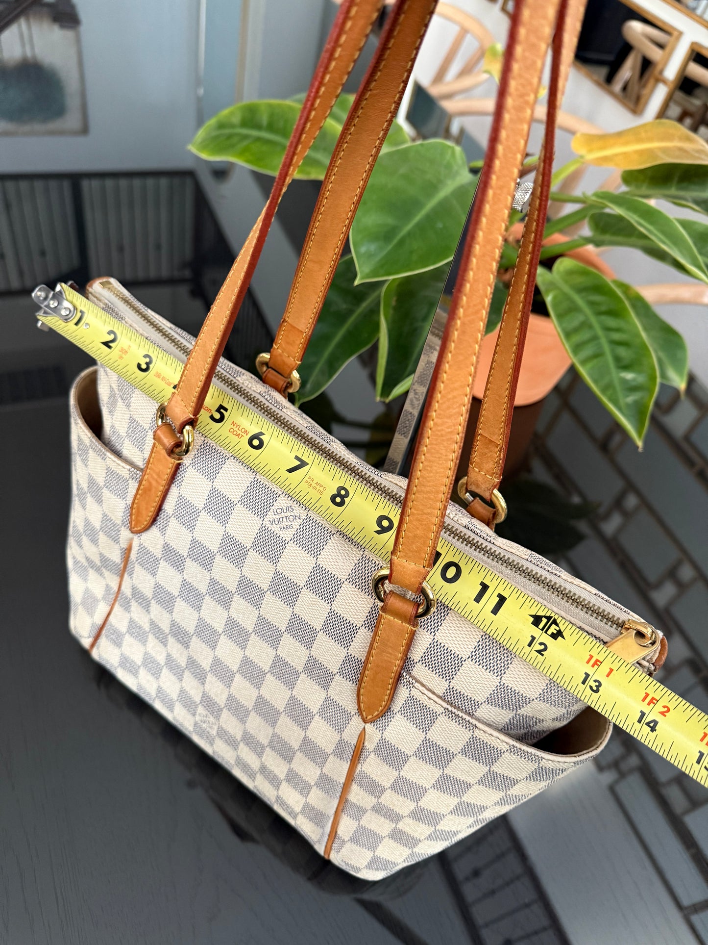 Totally PM Azur with Dustbag 📅 Year: 2011