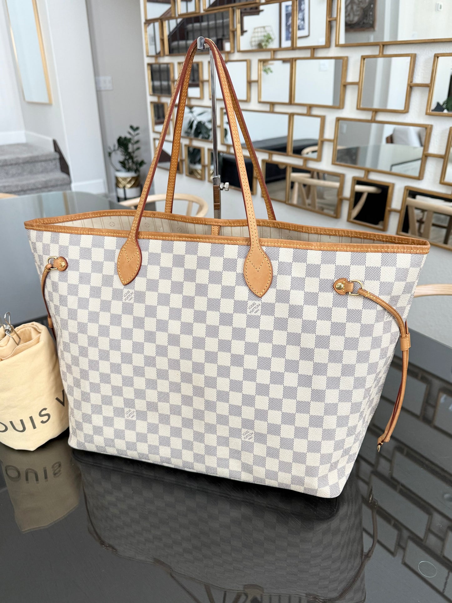 Neverfull GM in Azur with Dustbag Insert Organizer 🗓️ Year: 2011