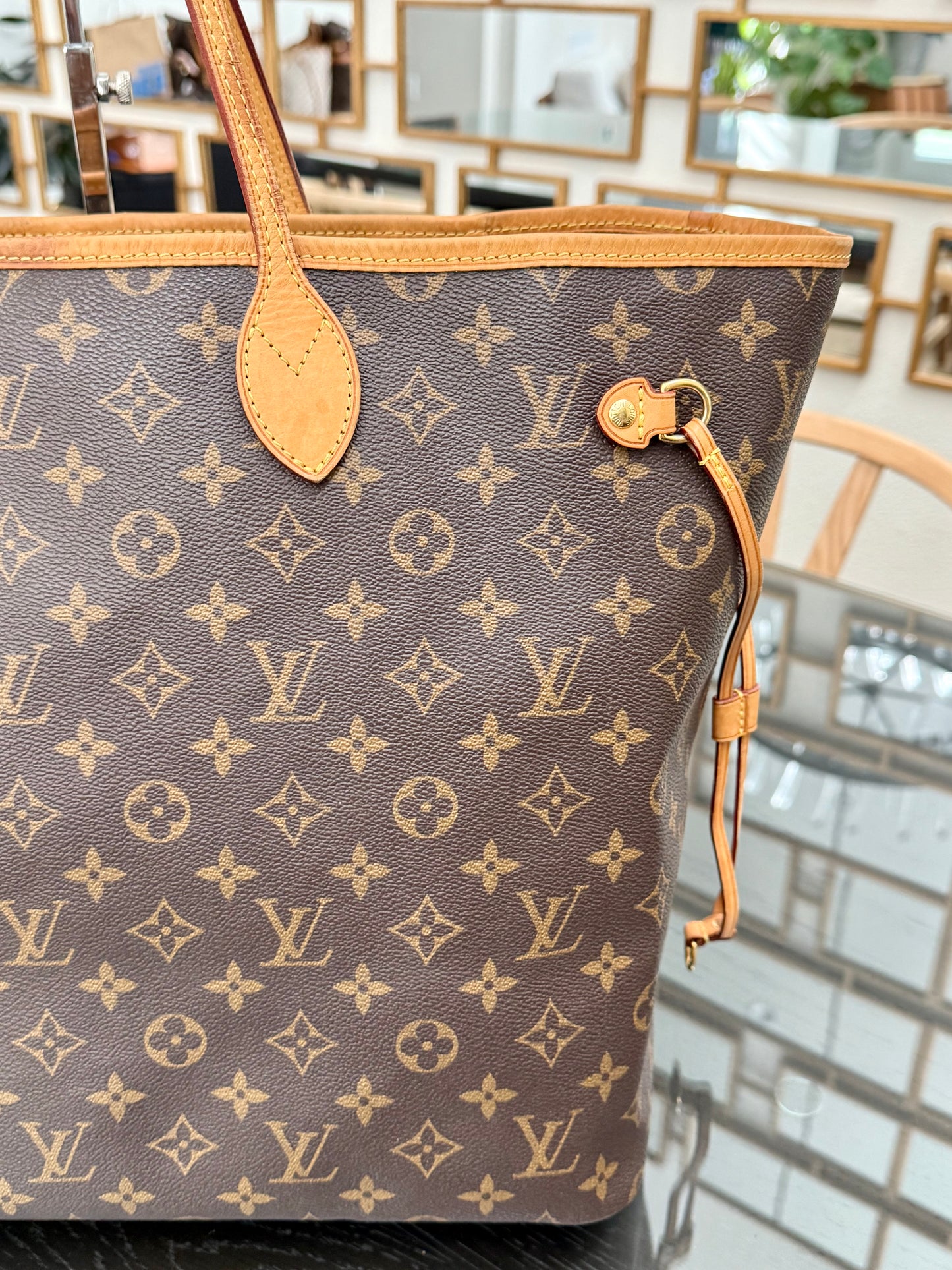 Neverfull GM with Dustbag Insert Organizer 🗓️ Year: 2013