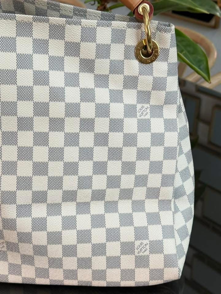 Artsy MM Azur with Dustbag and Insert Organizer- 📅 Year: 2011